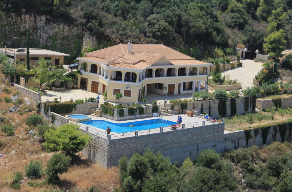 Limni Keri Apartment | Villa Akros and Suites