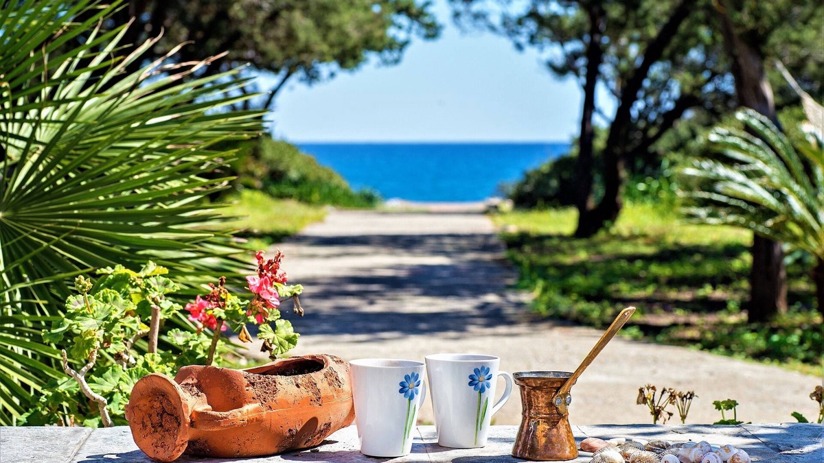 Gennadi Villa | Villa Akti - Sea Garden