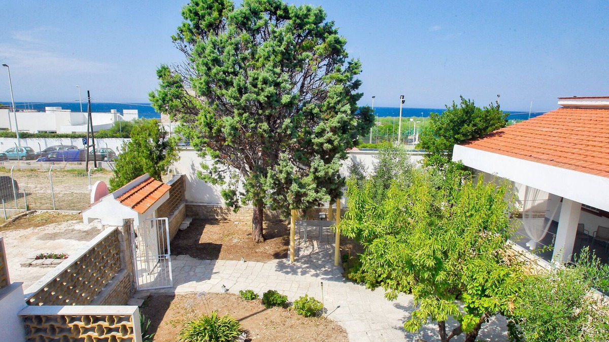 Giovinazzo Bed & Breakfast | Villa al Mare B&B