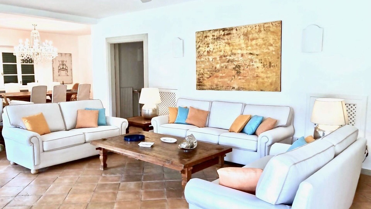 Le Rocchette Villa | VILLA ALBA CHIARA - Six Bedroom Villa, Sleeps 12