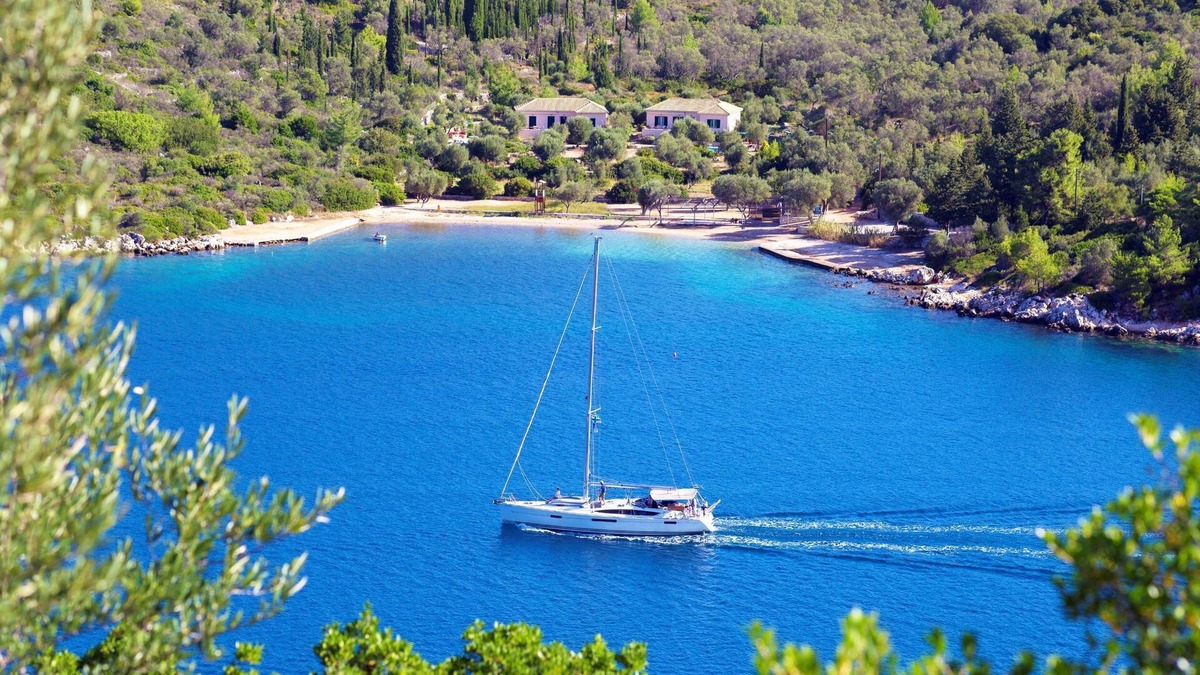 Ithaki Villa | Villa Alba - Two Bedroom Villa, Sleeps 4