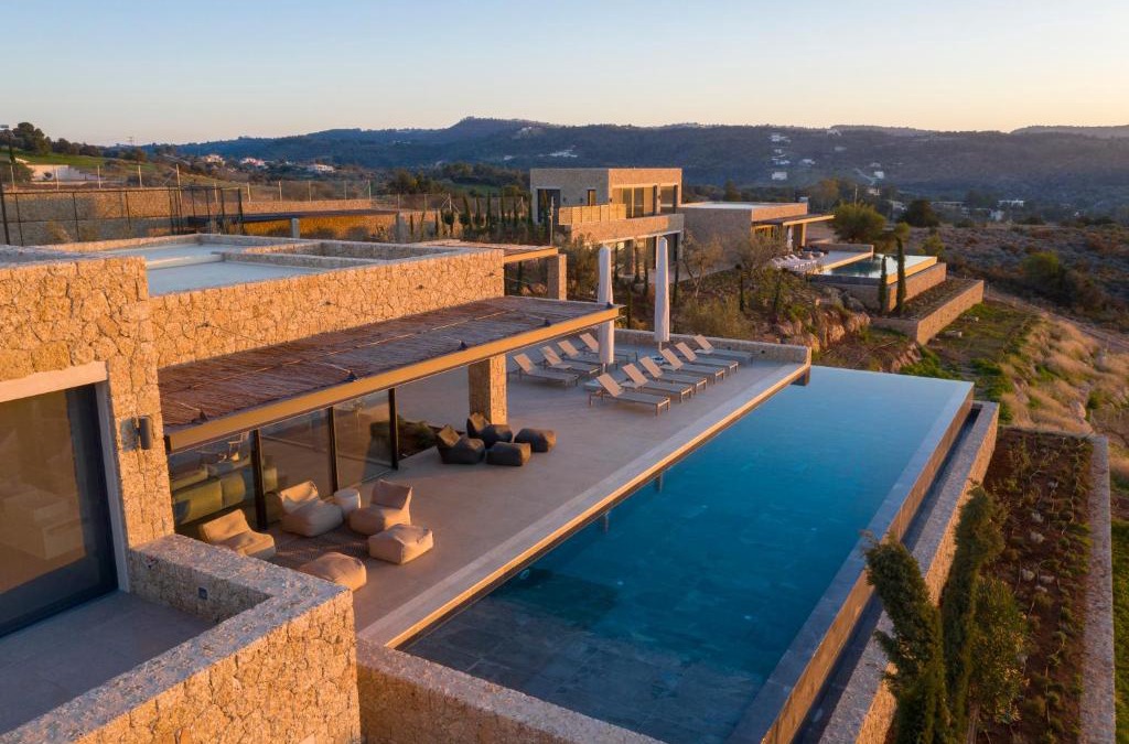 Kilada Villa | Villa Alchaca - New Magnificent Villa with Infinity Pool & Tennis