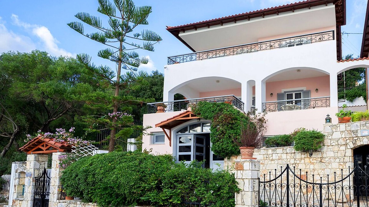 Matsoukata Villa | Villa Alexander - Beachfront Villa