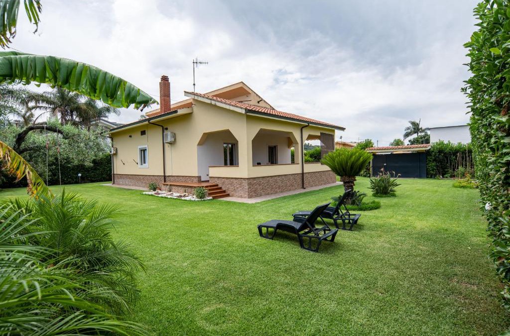 Campofelice di Roccella Villa | Villa Alma