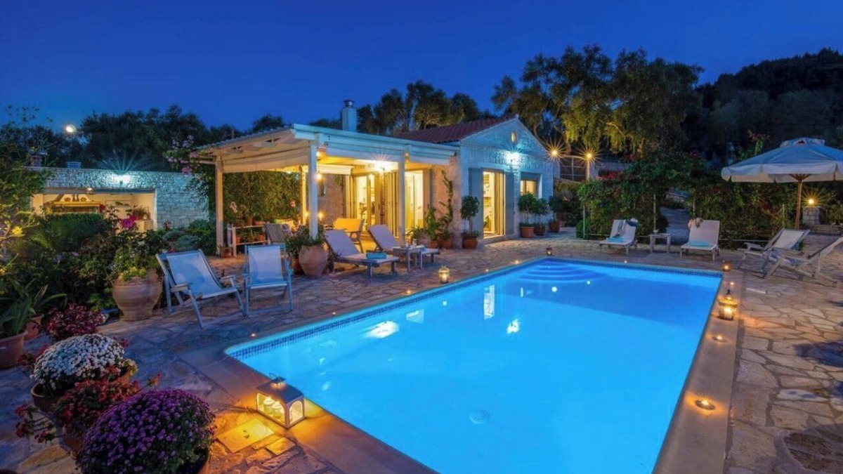 Rantatika Villa | Villa "Aloni" with Sea View, Private Pool & Wi-Fi