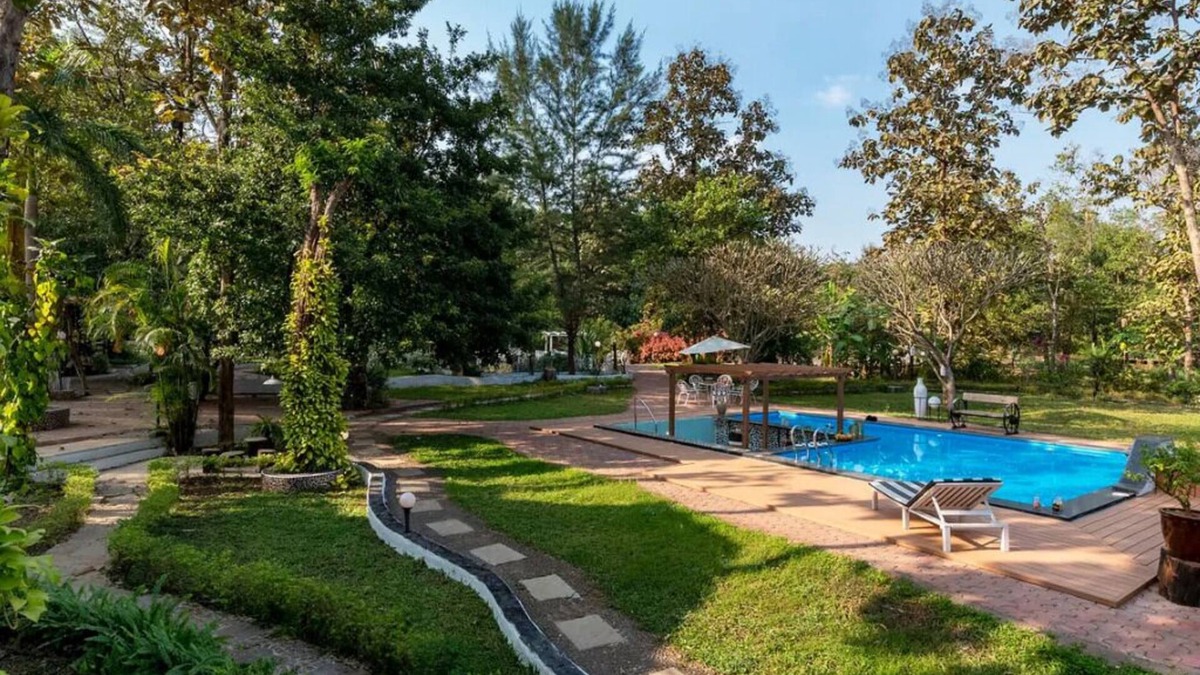 Jawhar Villa | Villa Alora, Palghar by Ebony Stays | Private 6 BHK with Pool & Garden