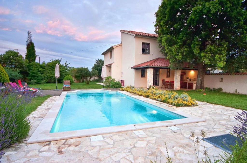Pavicini Villa | Villa Altra