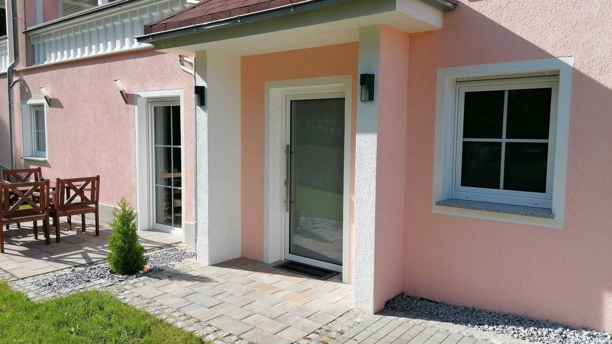 Dorzbach Apartment | Villa am Bacho with Private Terrace, Private Garden and Wi-Fi