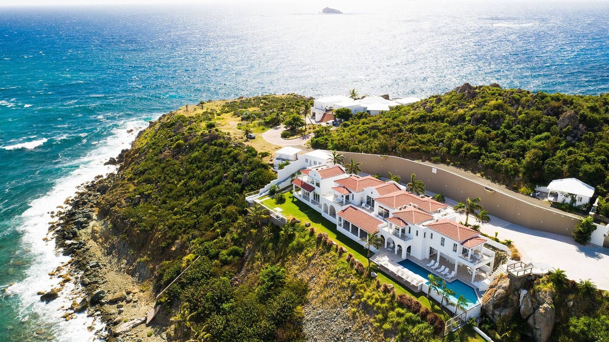 Upper Prince's Quarter Villa | Villa Amalia