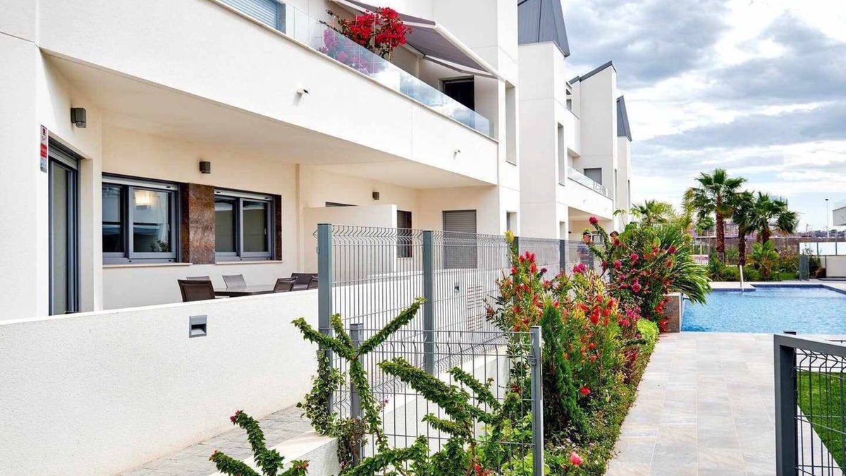Torrevieja Apartment | Villa Amalia 43 - Ground floor with garden