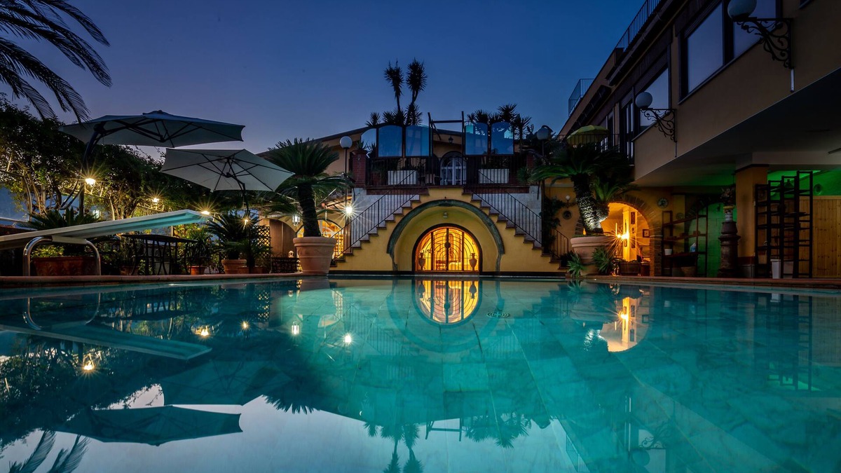 Marini House | Villa Amalia Resort