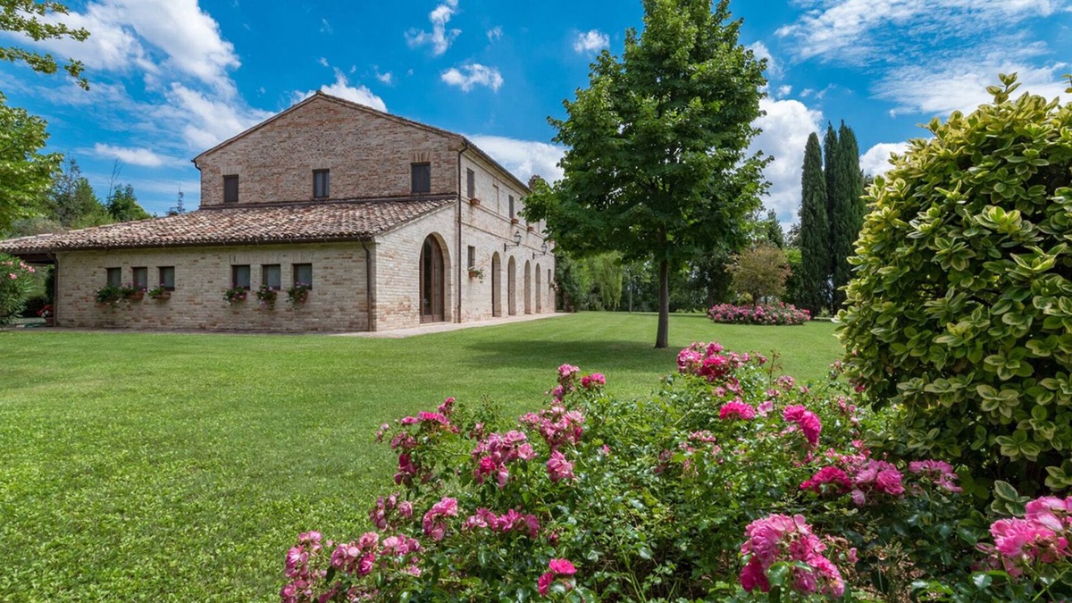 Corridonia Villa | Villa Ambrah 12+1, Emma Villas