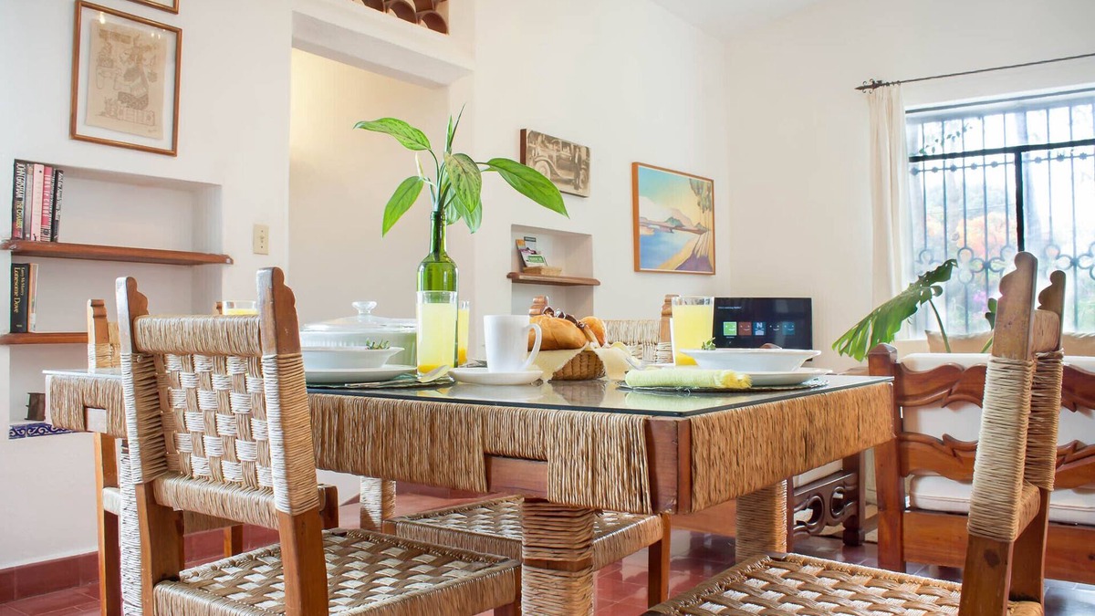 Cuernavaca House | Villa Amecameca-Mexican Colonial Home-Great Location, Perfect for Families &pets