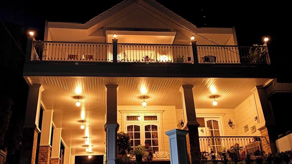 Hargomulyo Villa | Villa amira syariah