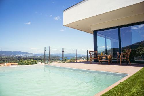 Gondarem Villa | Villa Amores Riverview - Your Scenic Getaway - uChill