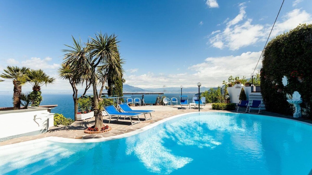 Priora Villa | Villa Angela with private pool and sea view