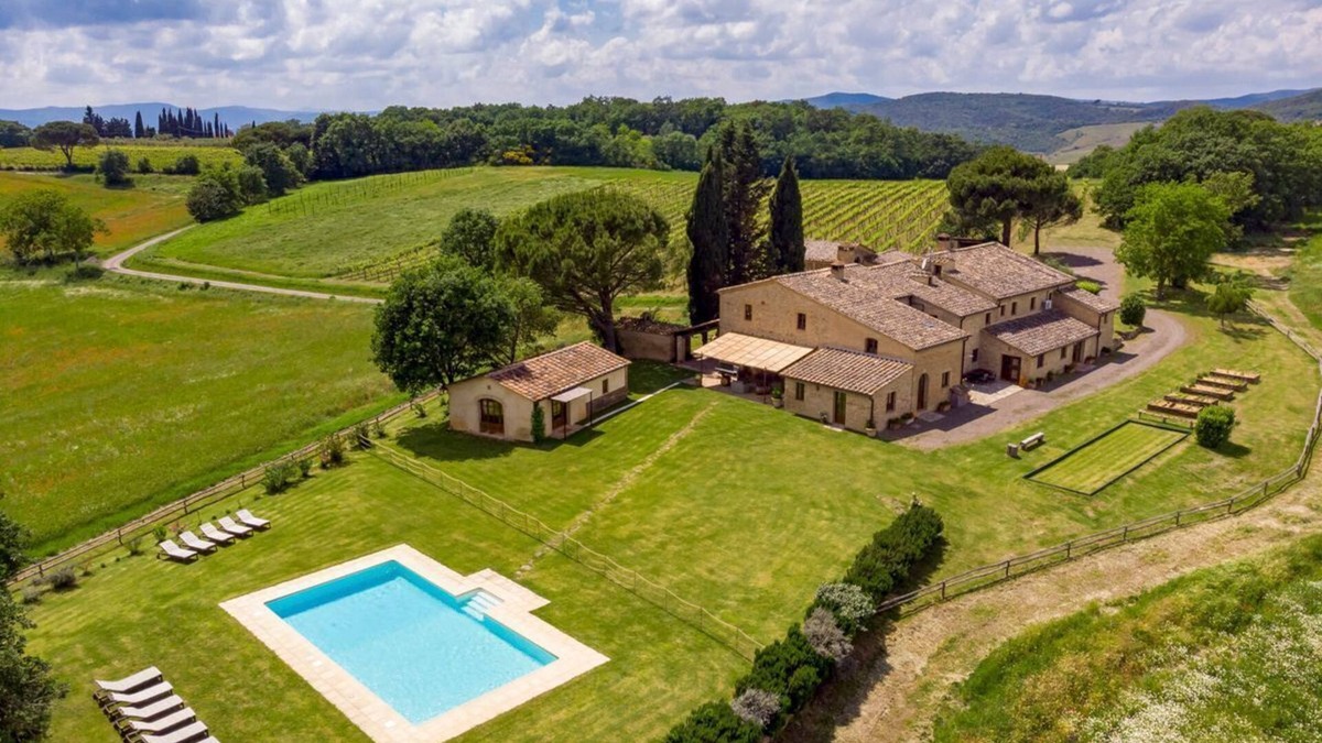 Buonconvento Villa | Villa Anna - Nine Bedroom Villa, Sleeps 18