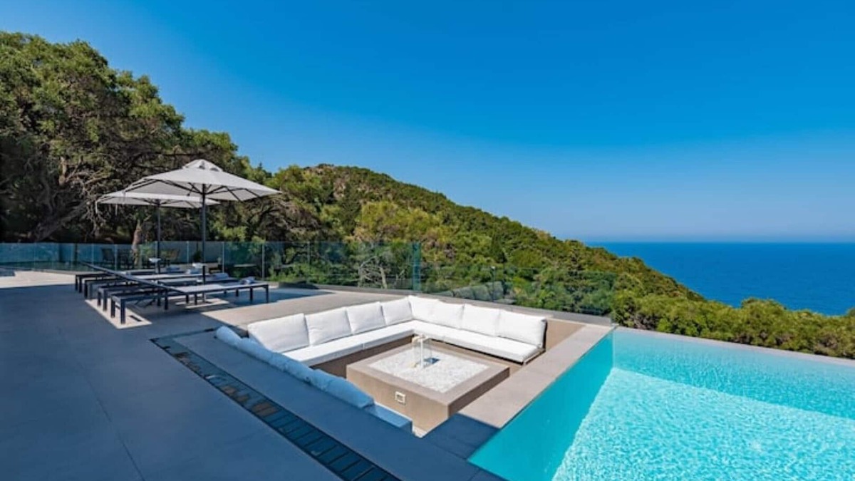 Pentati Villa | Villa Anthelia