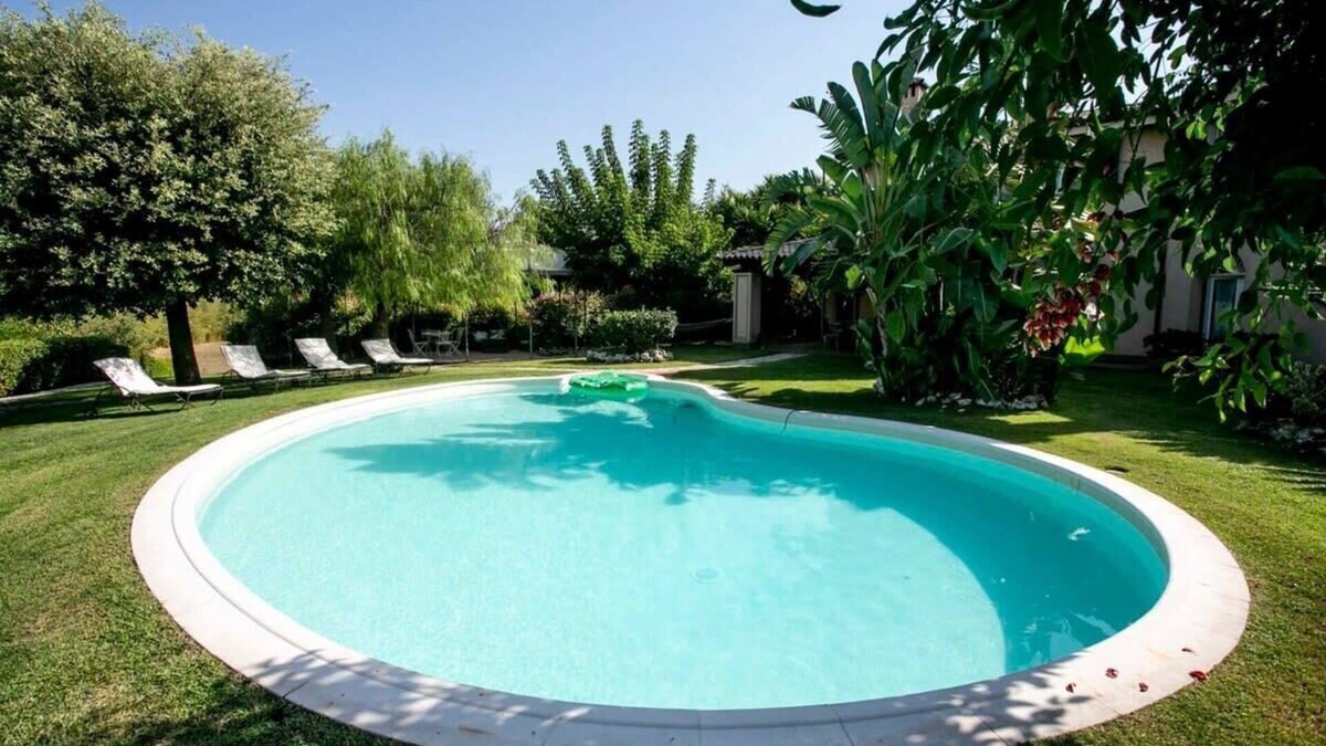 Polistena Villa | Villa Antico Toscano