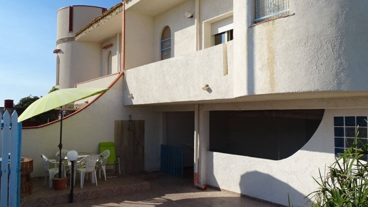 Granelli Villa | Villa "Antony Piano Terra" with Sea View & Shared Garden