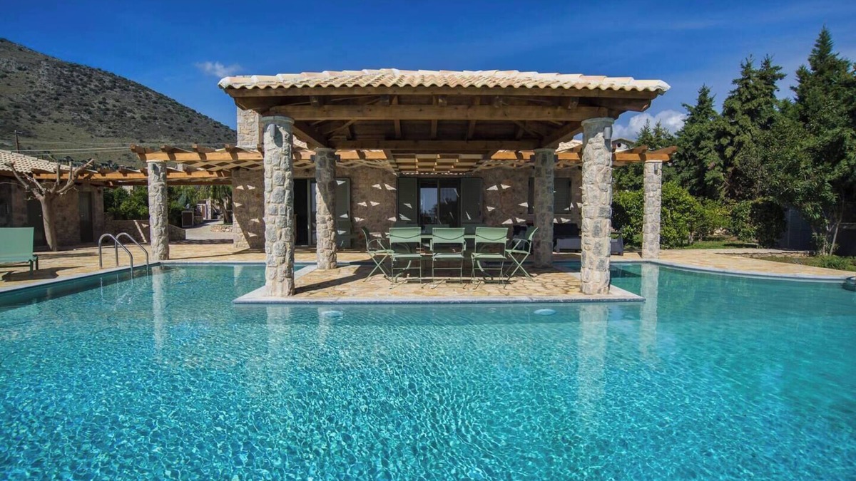 Kontsika Villa | Villa Aoidi with swimming pool near Delphi