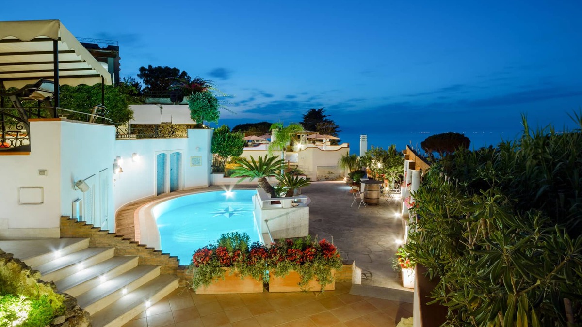 Casamicciola Terme Villa | Villa Araucaria Rent for