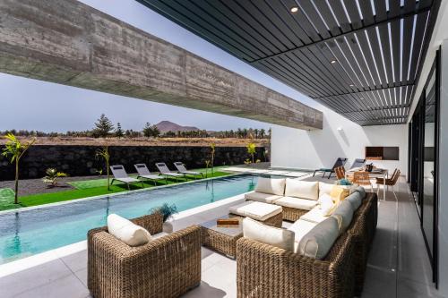 Costa Teguise Villa | Villa Arena