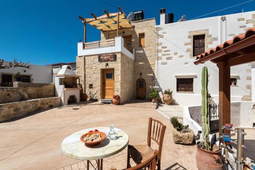 Kaliviani House | Villa Argyro
