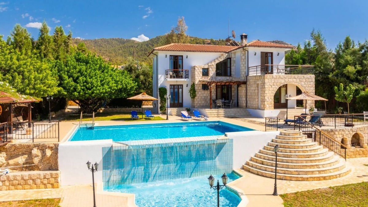 Argaka Villa | Villa Ariadne - Four Bedroom Villa, Sleeps 10