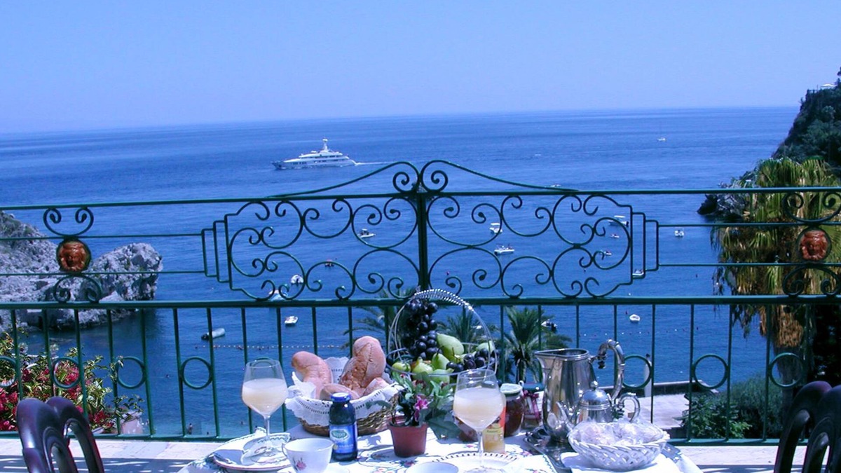 Mazzaro Bed & Breakfast | Villa Arianna