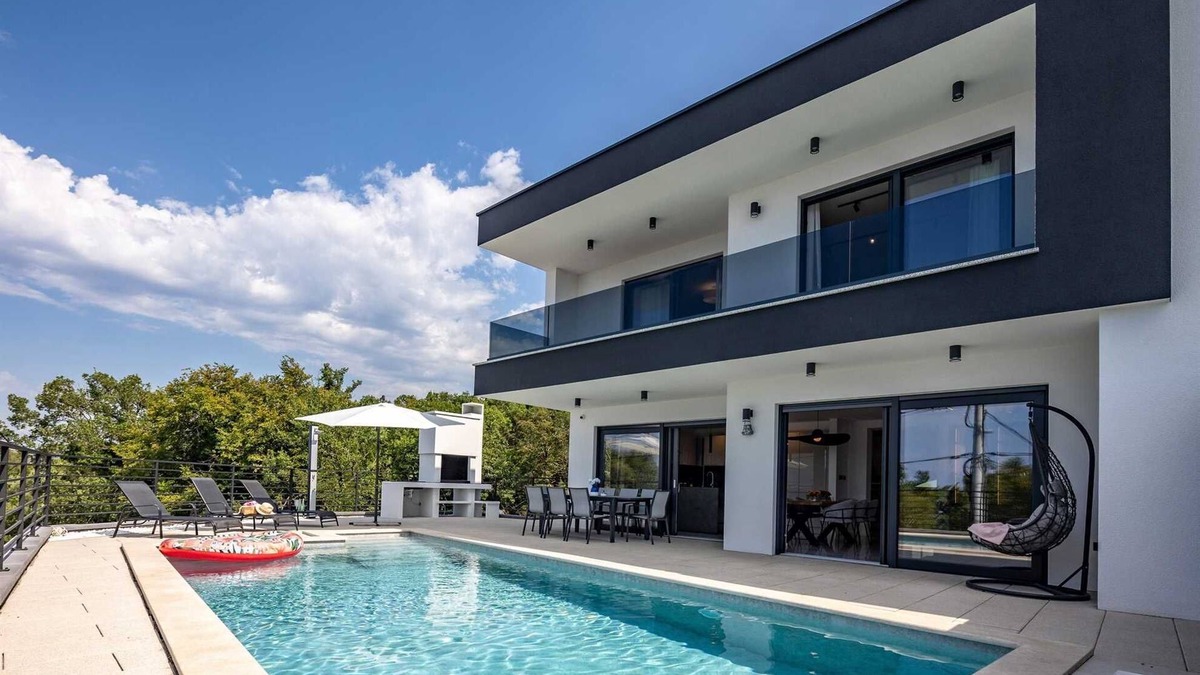 Kostrena Villa | Villa Aris with heated pool & Seaview