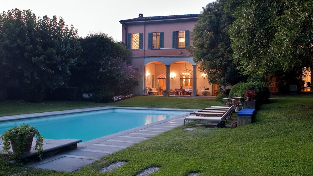 Bornato Villa | Villa Artemisia - Homelike Villas