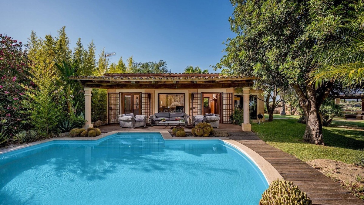 Castelvetrano Villa | Villa Ashram 6, Emma Villas