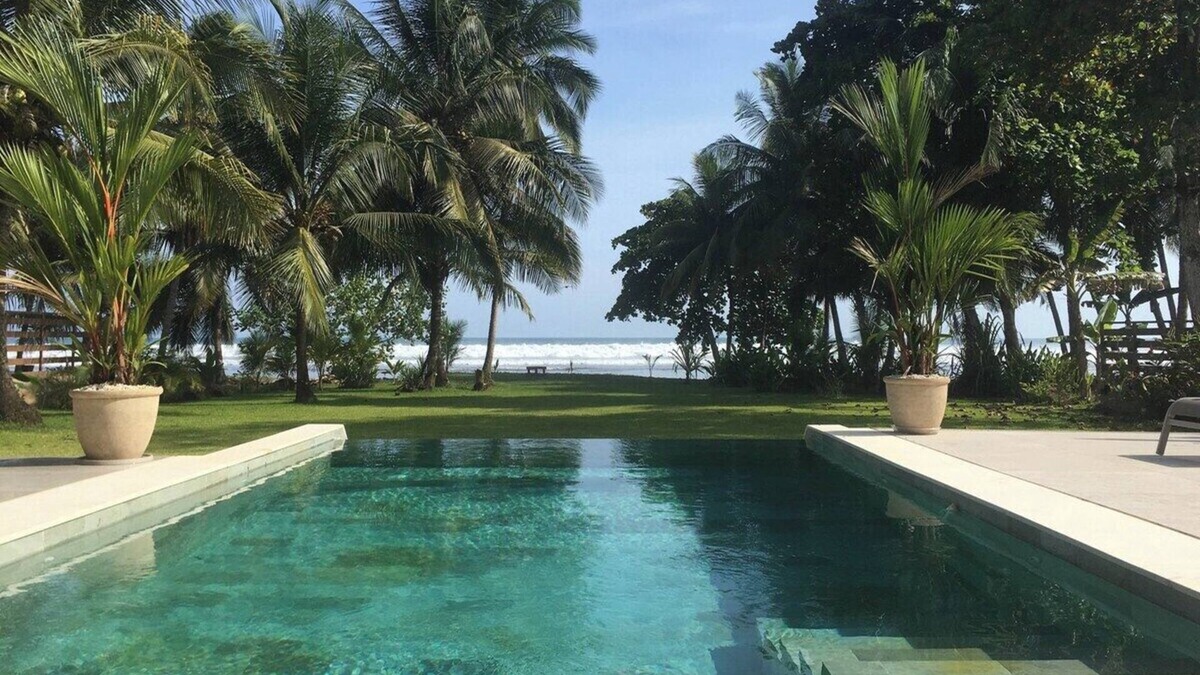 Esterillos Este Villa | Villa Assinie on the beach in Esterillos