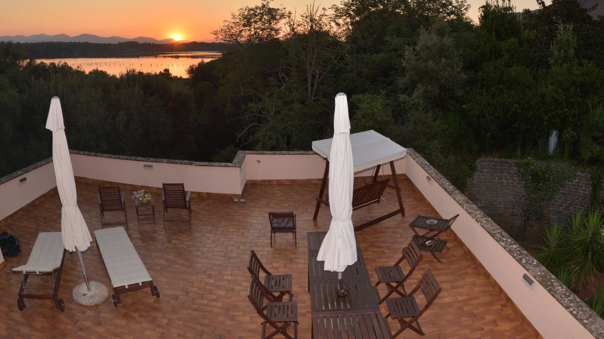 Lungomare di Sabaudia Villa | Villa at the "Mountain - Sea - Lake" in Torre Paola Sabaudia