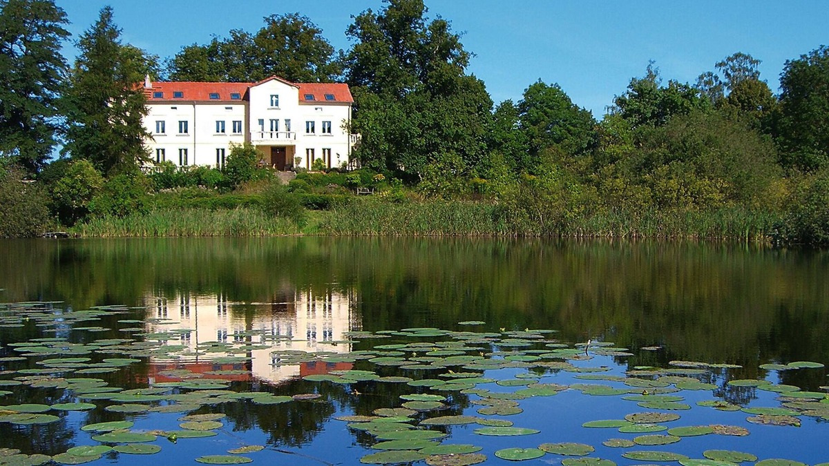 Warnitz Apartment | Villa at the Trump | Apartment "Cottage" | Right on the lake