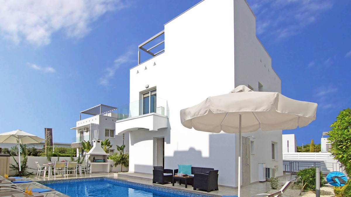 Ayia Napa Villa | VILLA ATLANTIA - 3Bed Villa in Nissi Beach Area