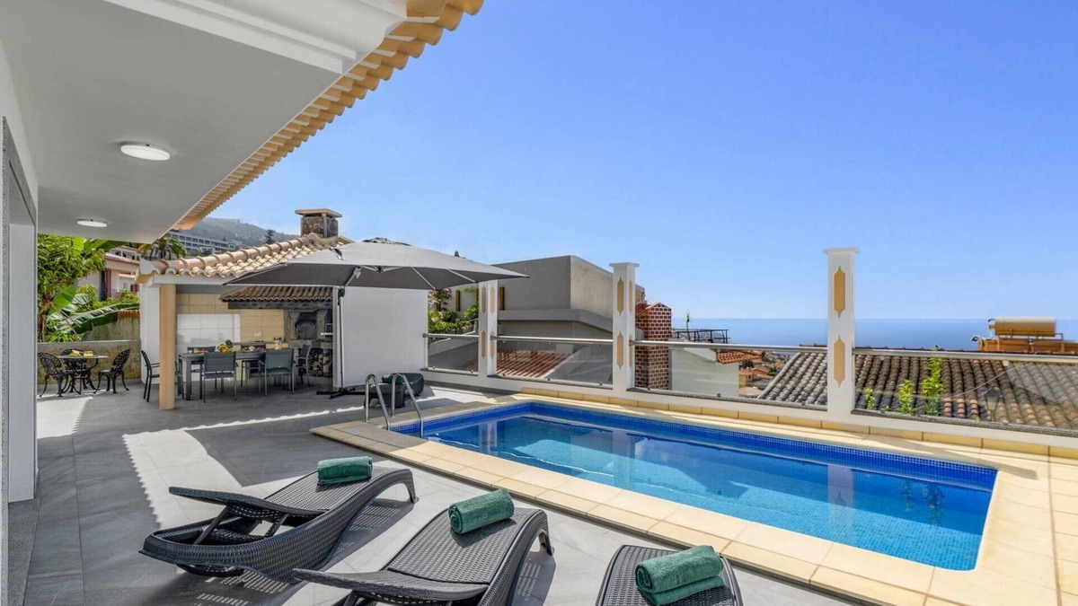 Monte Villa | Villa Atlantic Sunrise by Villa Plus