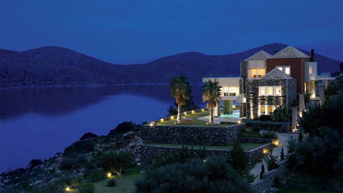 Mavrikiano Villa | Villa Atlantis 5 bedroom villa - BEST PRICE GUARANTEE