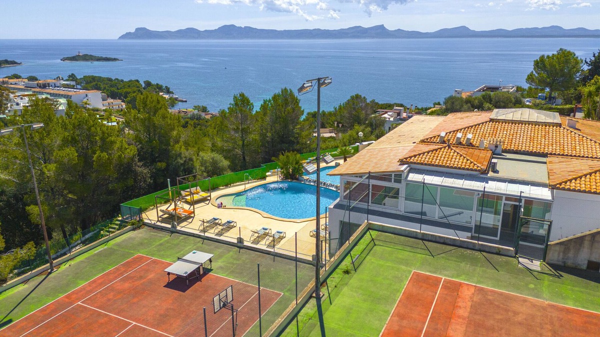 Alcanada Villa | Villa Aucanada Golf