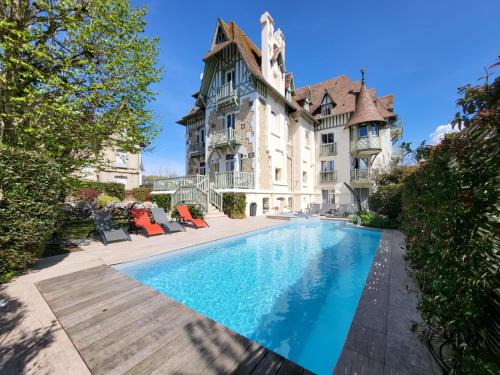 Deauville City Centre Hotel | Villa Augeval Hôtel de charme & Spa