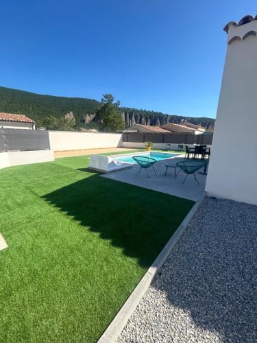 Les Mees Villa | Villa avec piscine en Provence