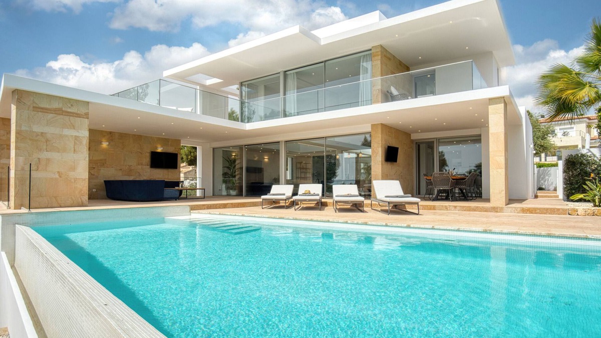 La Sabatera Villa | Villa 'Azul' with Mountain View, Wi-Fi and Air Conditioning