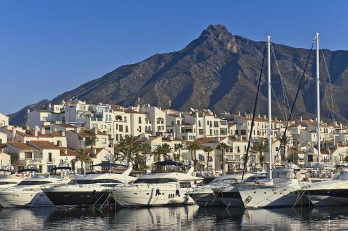 Golden Mile House | villa bahía banus