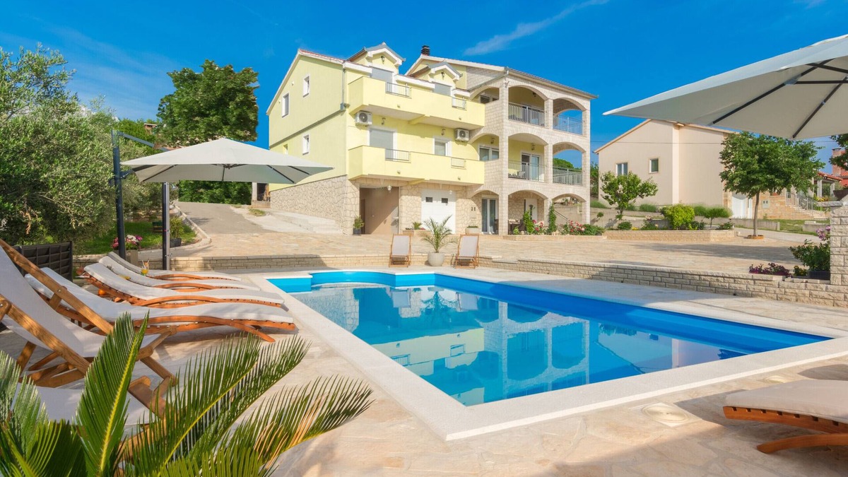 Benkovac Villa | Villa Balen ZadarVillas