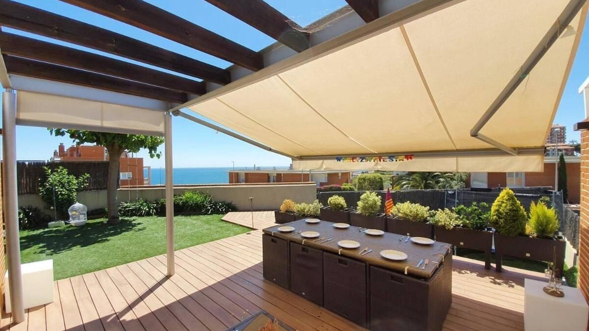 Montgat Villa | Villa "Beach Barcelona" with Sea View, Pool & Wi-Fi