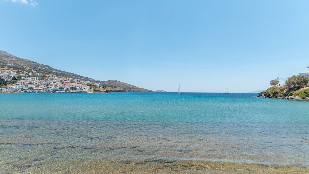 Mpatsi Villa | Villa 'Bebas Villas 1' with Sea View, Wi-Fi and Air Conditioning