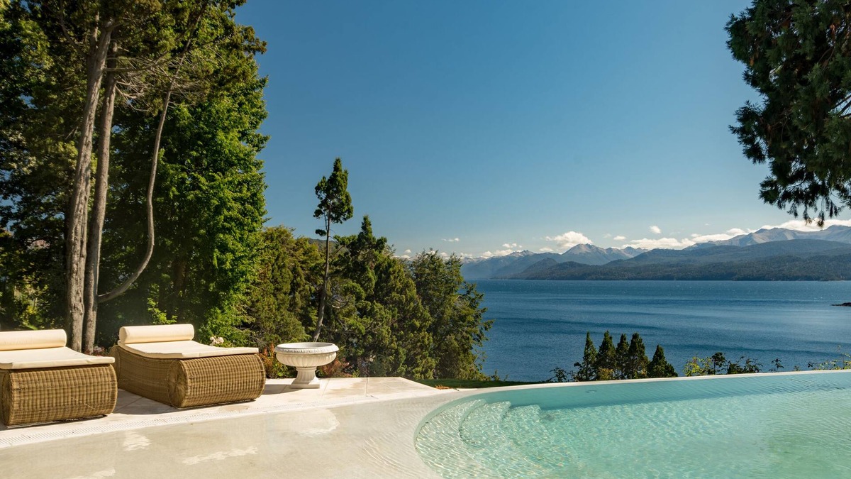 Peninsula San Pedro Hotel | Villa Beluno Hotel & Spa