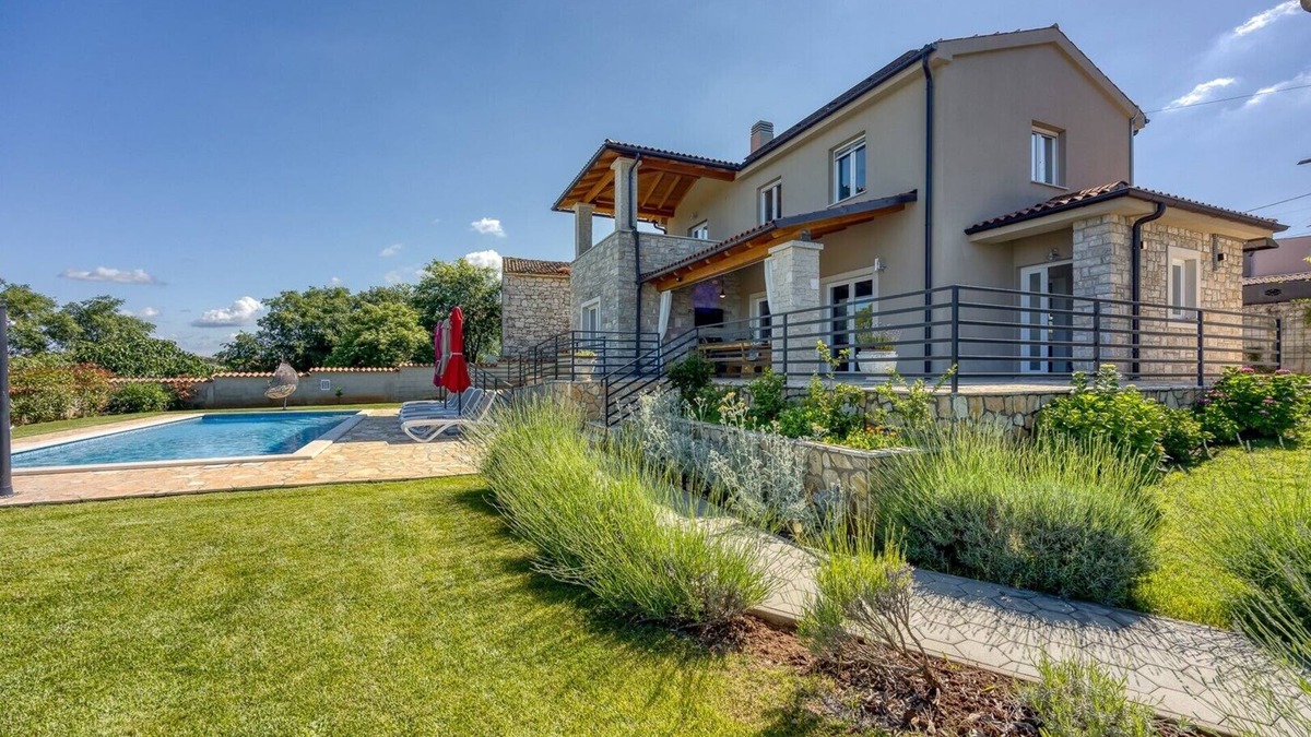 Zbandaj Villa | Villa Bellavista with Private Pool