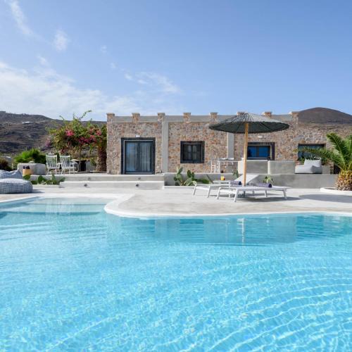 Kamari Villa | Villa Beltramo Santorini 2 bedroom private pool villa